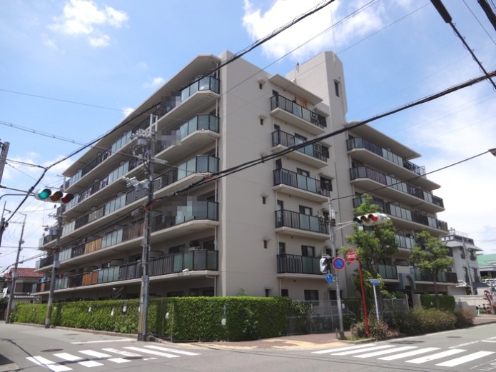 園田パーク・ホームズ