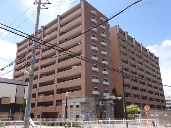 ルナコート塚口
